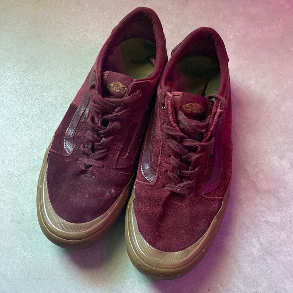 Maroon vans skate pro men’s size 11